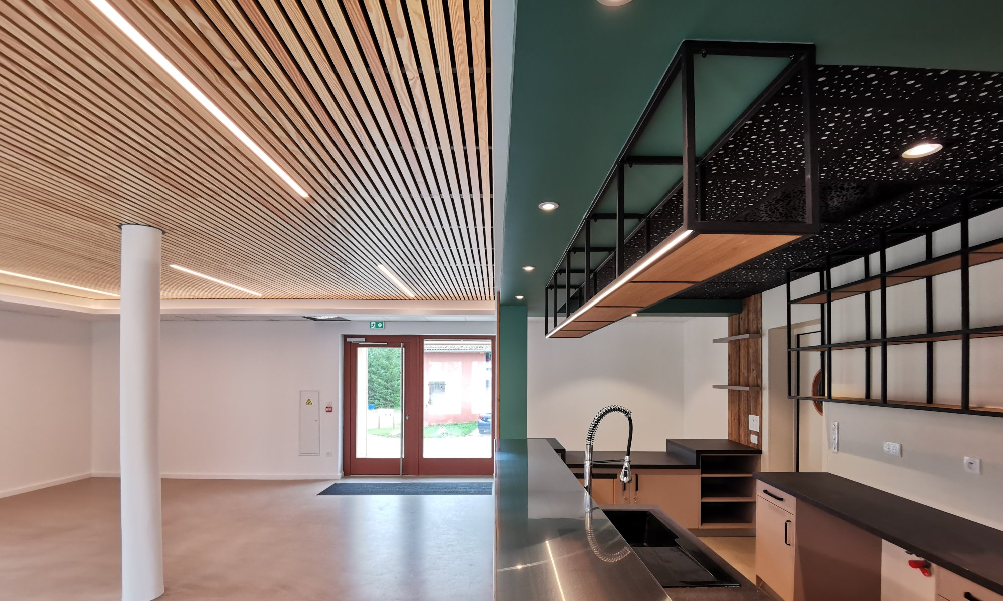 Espace multi-services - photo 25